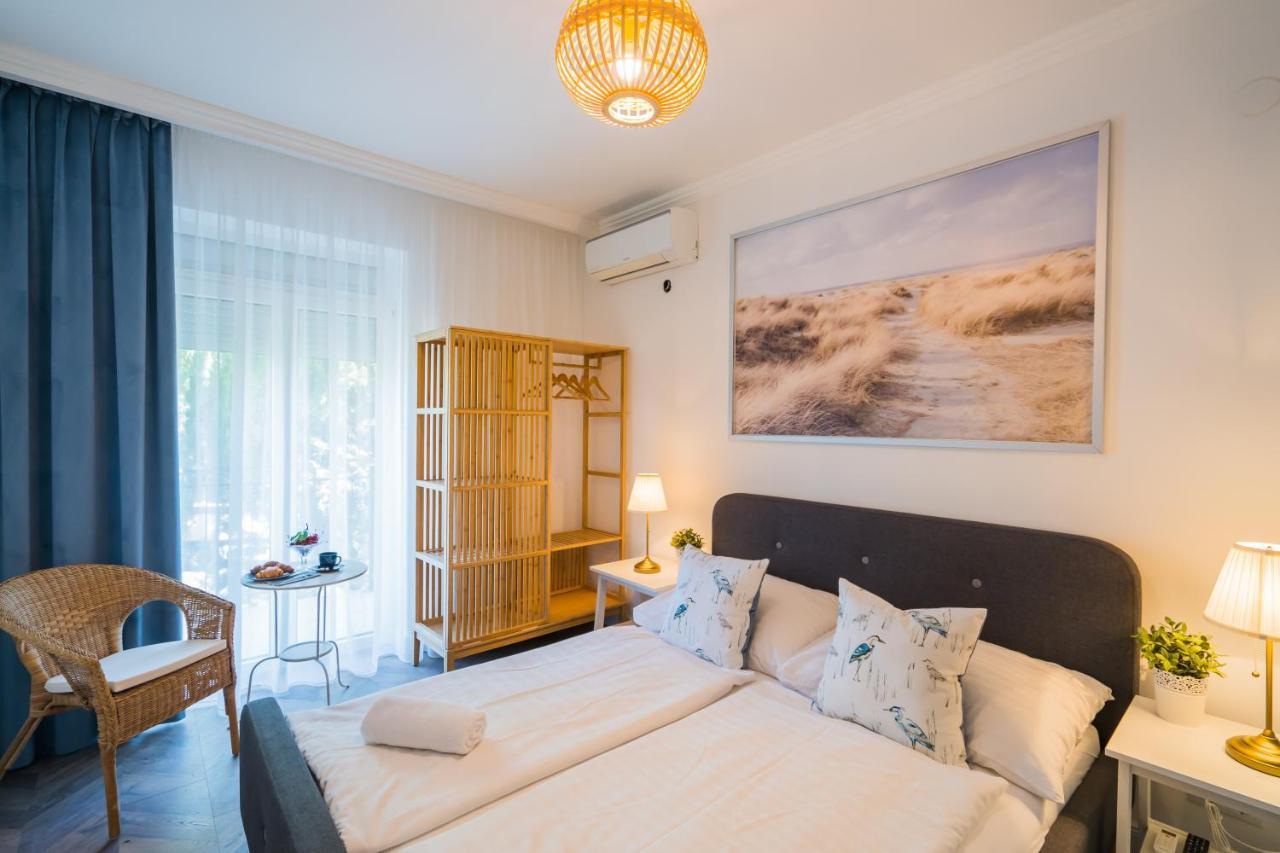 Csenge Villa Siófok Esterno foto